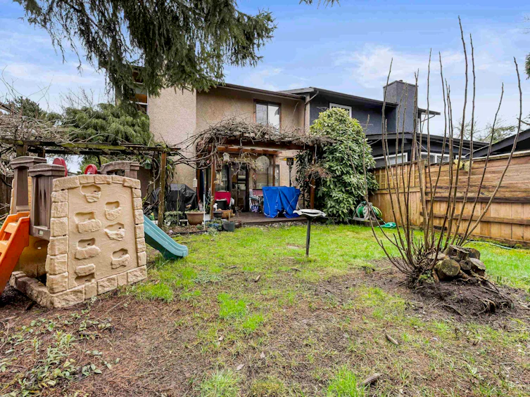 6907 134a Street, Surrey, BC, V3W 8G6 - 31