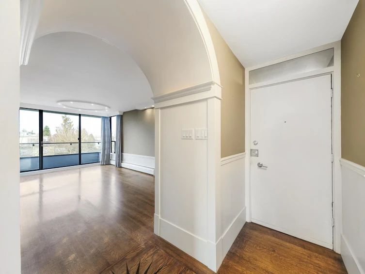 501-2370 W 2nd Avenue, Vancouver, BC, V6K 1J2 - 2