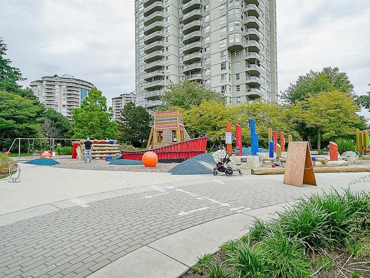 1602-8 Laguna Court, New Westminster, BC, V3M 6M6 - 39