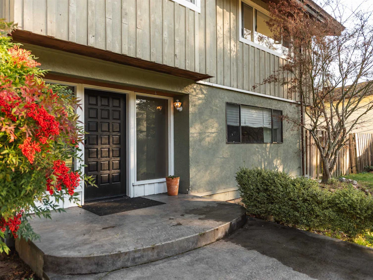 7862 Eagle Drive, Halfmoon Bay, BC, V7Z 1A3