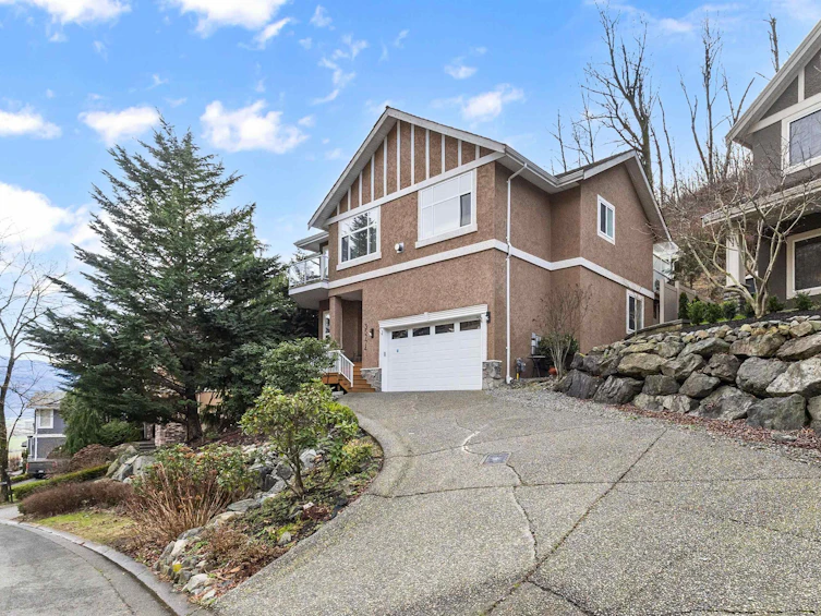 35774 Regal Parkway, Abbotsford, BC, V3G 2W2 - 2