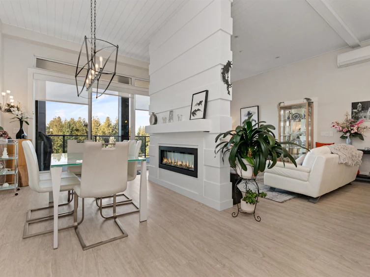 604-45745 Watson Road, Chilliwack, BC, V2R 6K3