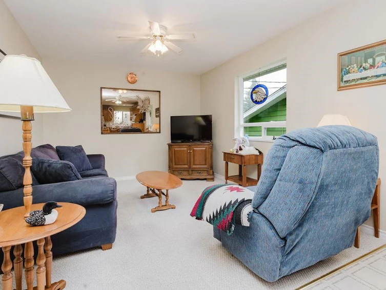 5809 Anchor Road, Sechelt, BC, V7Z 0N3 - 16