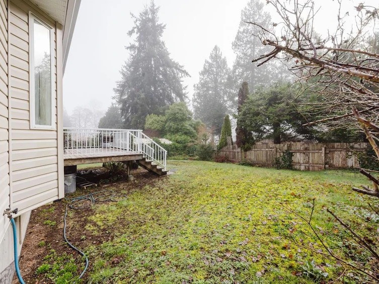 5809 Anchor Road, Sechelt, BC, V7Z 0N3 - 30