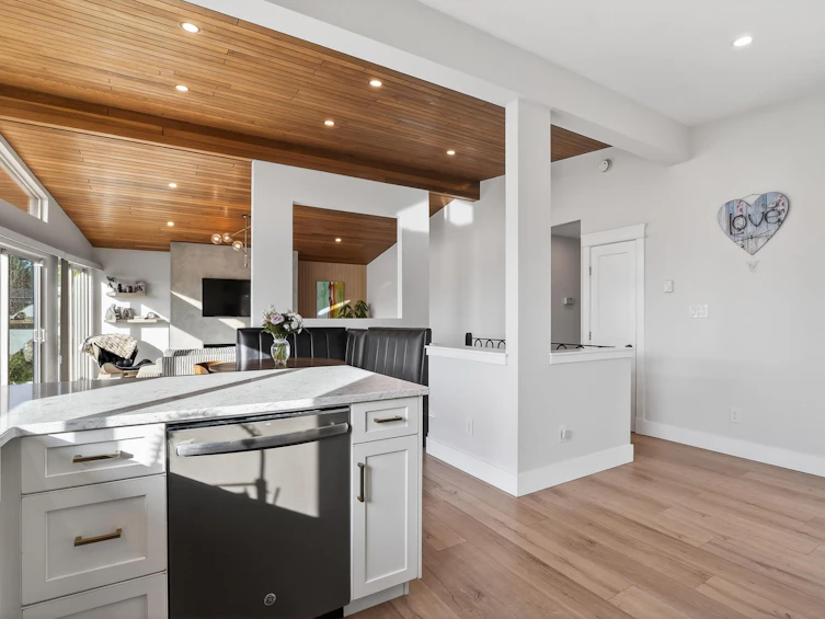 33777 4 Avenue, Mission, BC, V2V 1T5 - 12
