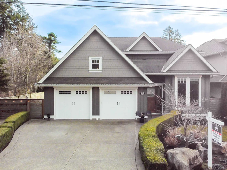 5220 Wallace Avenue, Delta, BC, V4M 1A1 - 3