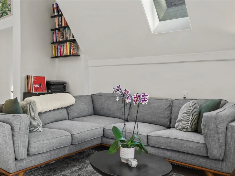 143 W 13th Avenue, Vancouver, BC, V5Y 1V8 - 8