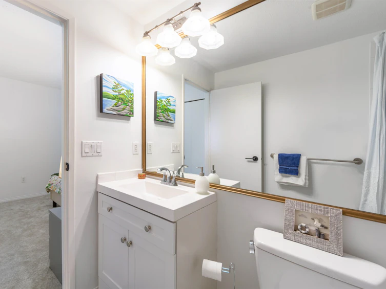 28-1345 W 4th Avenue, Vancouver, BC, V6H 3Y8 - 10