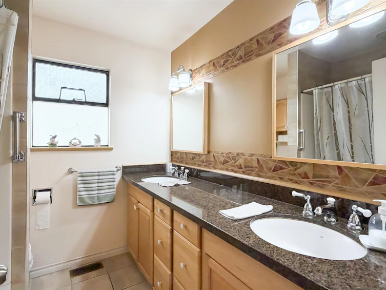 5716 48b Avenue, Delta, BC, V4K 3Z1 - 21