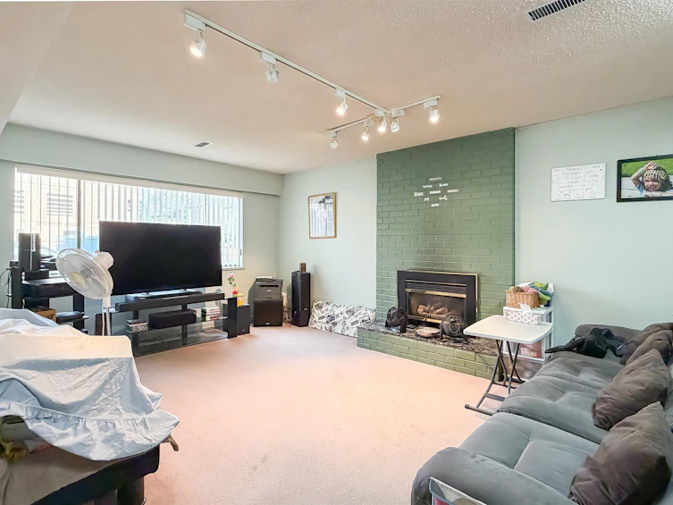 5716 48b Avenue, Delta, BC, V4K 3Z1 - 4