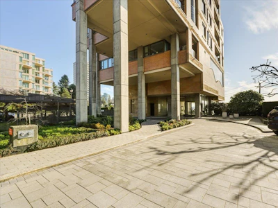 10-2250 Bellevue Avenue - 2