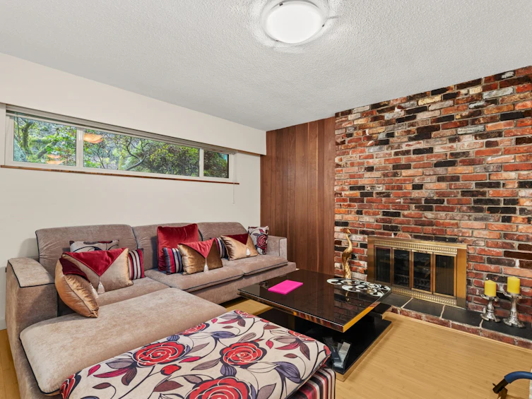 4651 W 16th Avenue, Vancouver, BC, V6R 3E9 - 19