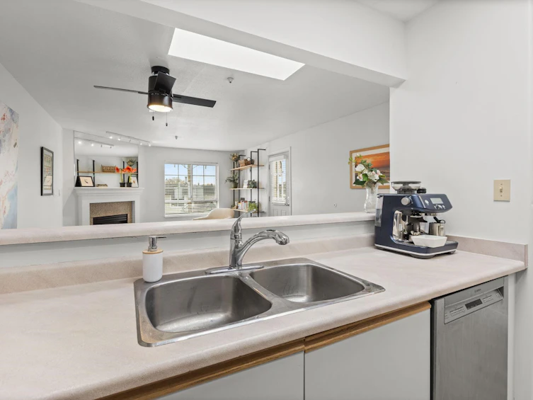 407-1950 E 11th Avenue, Vancouver, BC, V5N 1Z2 - 15