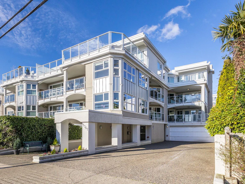 307 - 15367 Buena Vista Avenue, Surrey BC V4B 1Y7