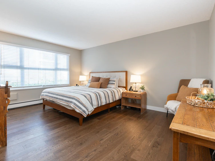 307-15367 Buena Vista Avenue, Surrey, BC, V4B 1Y7 - 17