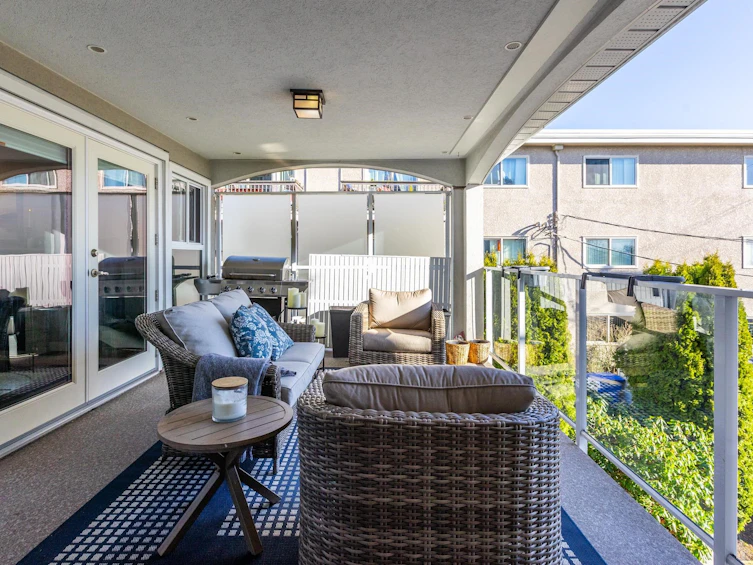 307-15367 Buena Vista Avenue, Surrey, BC, V4B 1Y7 - 23