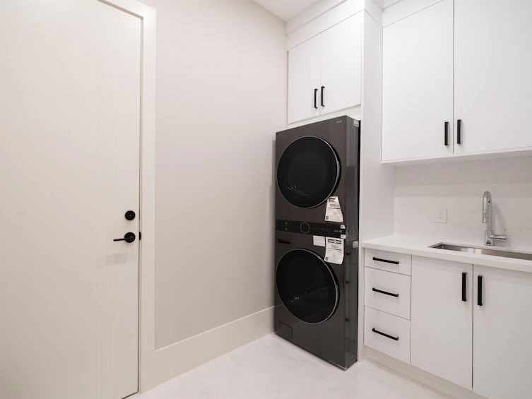 8060 Minler Road, Richmond, BC, V7C 3T7 - 33