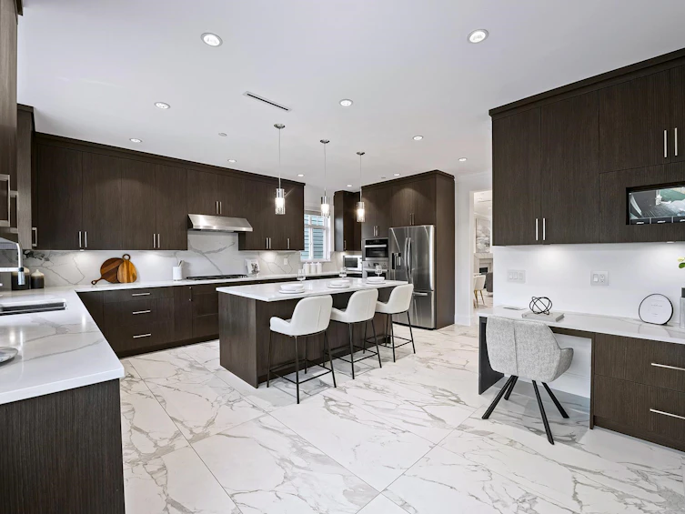 3941 W 19th Avenue, Vancouver, BC, V6S 1C9 - 13