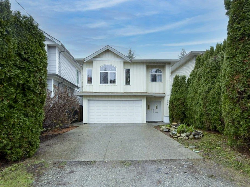 1598 Manning Avenue, Port Coquitlam BC V3B 1K5
