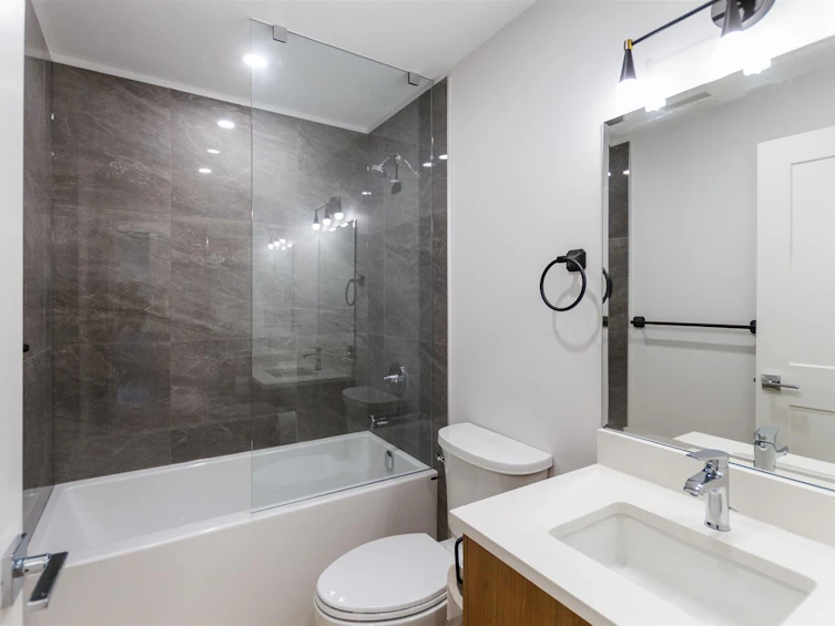 4085 SW Marine Drive, Vancouver, BC, V6N 4A5 - 22