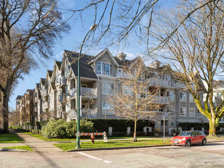 104-2755 Maple Street, Vancouver, BC, V6J 5K1 - 3