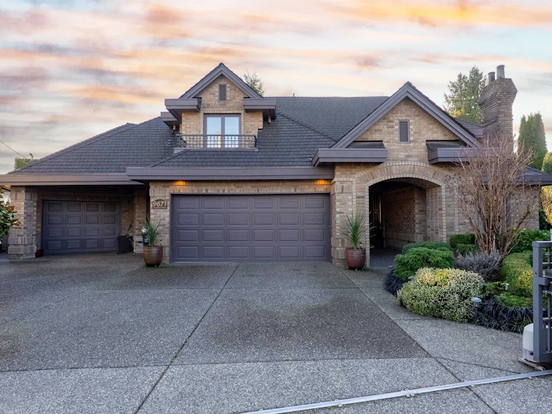 9671 Heather Place, Richmond BC V7A 2T4