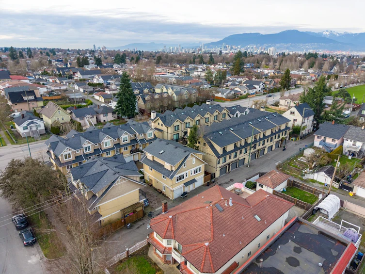1407 E 28th Avenue, Vancouver, BC, V5N 2X3 - 33