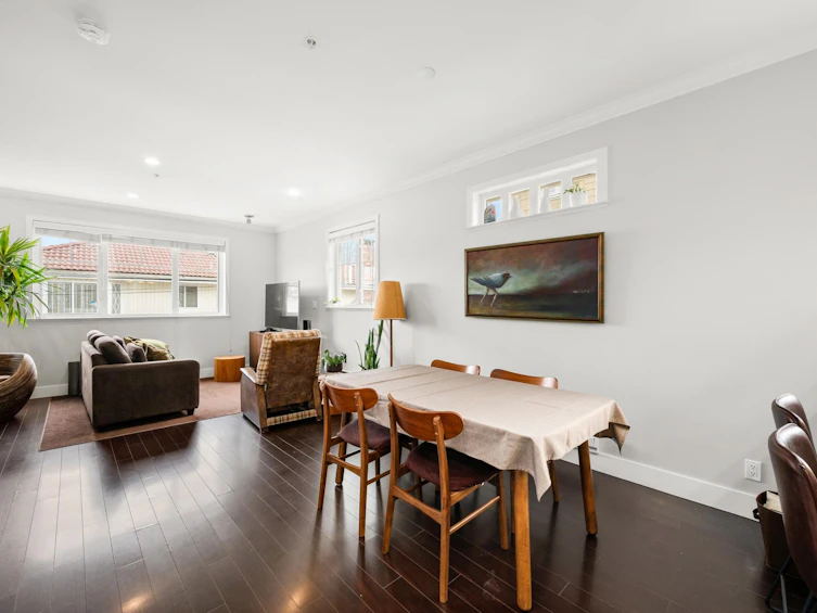 1407 E 28th Avenue, Vancouver, BC, V5N 2X3 - 8