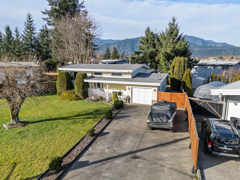 10101 Fairbanks Crescent, Chilliwack BC V2P 5M4