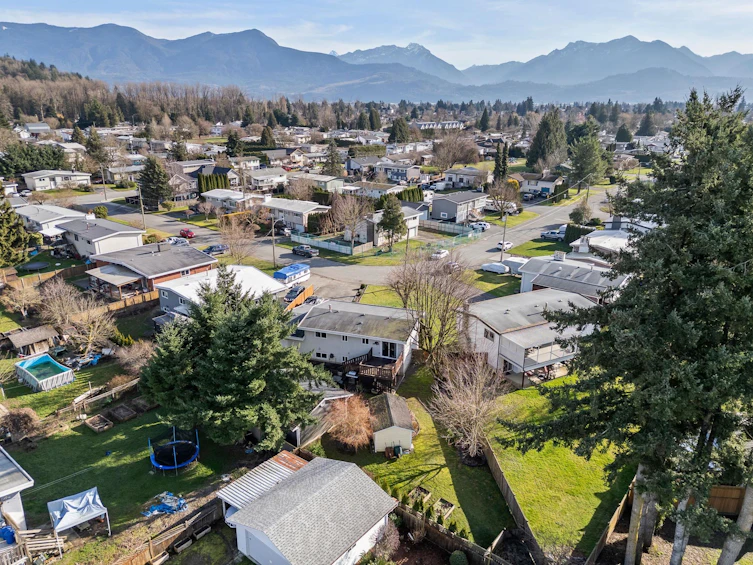 10101 Fairbanks Crescent, Chilliwack, BC, V2P 5M4 - 38