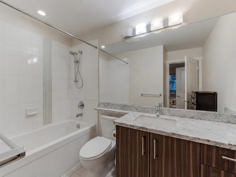 217-119 W 22nd Street, North Vancouver, BC, V7M 0B4 - 16