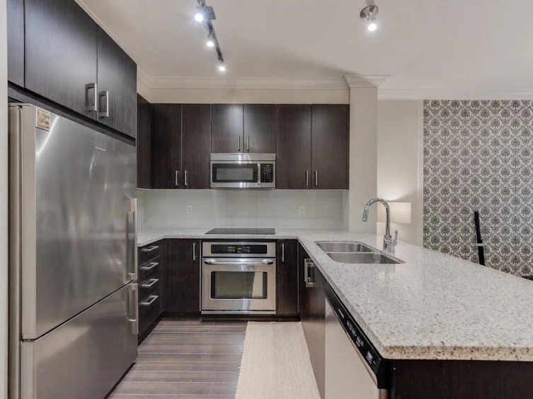 217-119 W 22nd Street, North Vancouver, BC, V7M 0B4 - 5