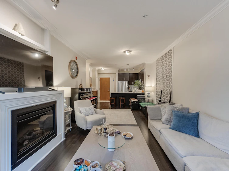217-119 W 22nd Street, North Vancouver, BC, V7M 0B4 - 9