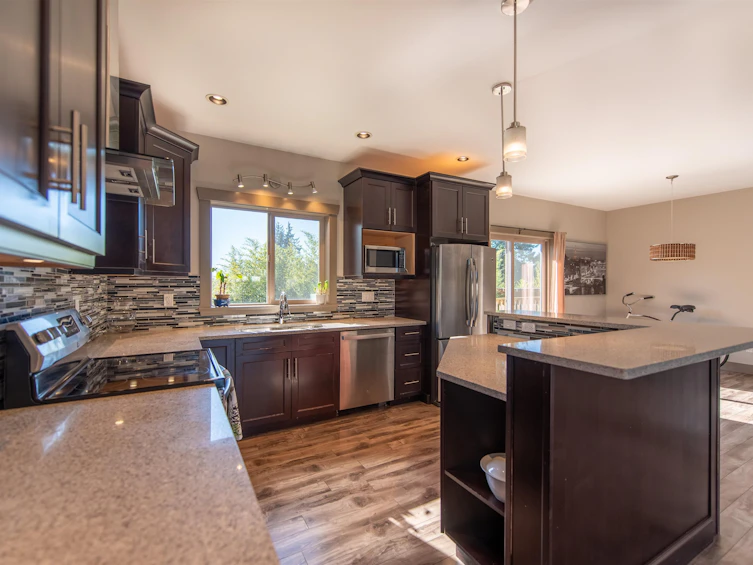 6391 Oracle Road, Sechelt, BC, V7Z 0R8 - 7