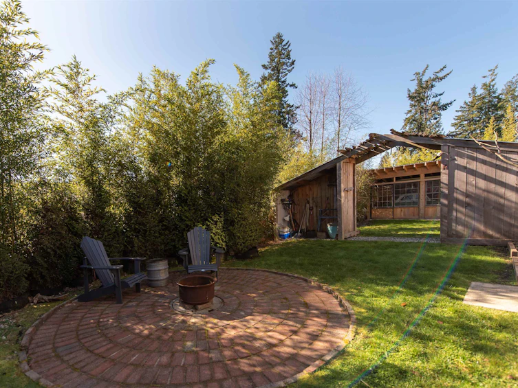 6391 Oracle Road, Sechelt, BC, V7Z 0R8 - 3