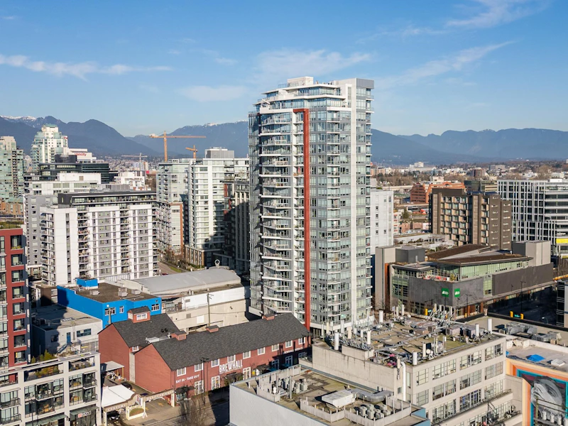 1702 - 1775 Quebec Street, Vancouver BC V5T 0E3