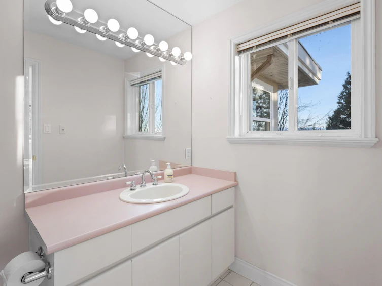 1501 Parkway Boulevard, Coquitlam, BC, V3E 2V7 - 27