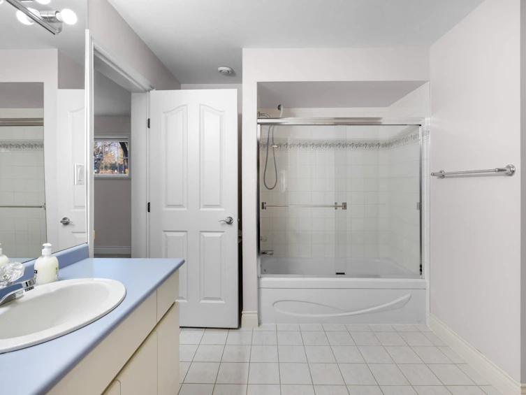 1501 Parkway Boulevard, Coquitlam, BC, V3E 2V7 - 35