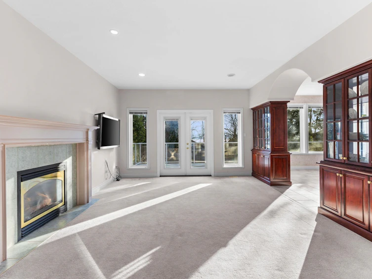 1501 Parkway Boulevard, Coquitlam, BC, V3E 2V7 - 11