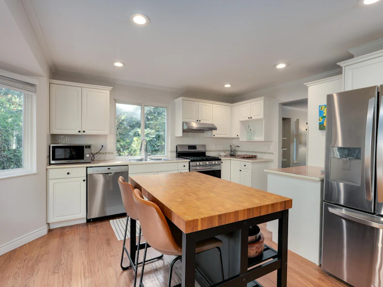 1400 Riverside Drive, North Vancouver, BC, V7H 1V5 - 10
