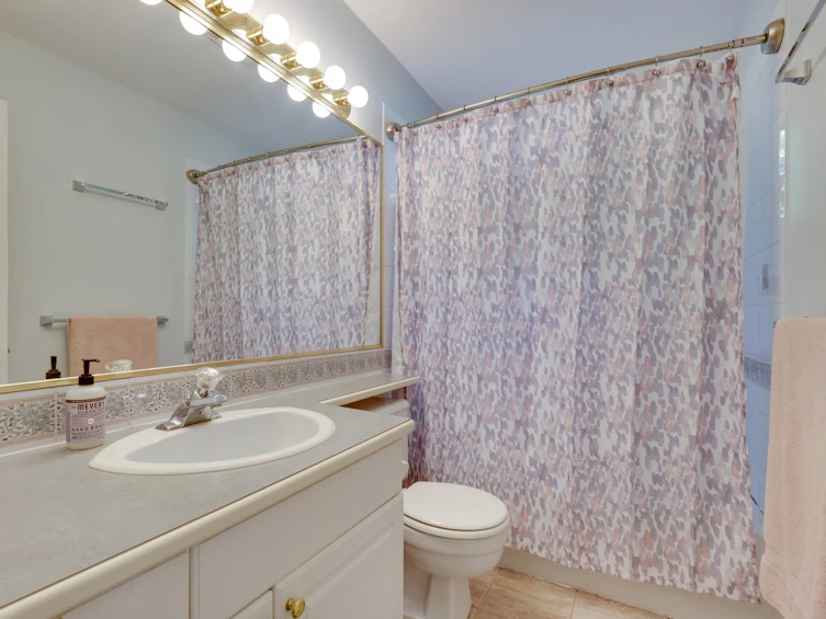 1400 Riverside Drive, North Vancouver, BC, V7H 1V5 - 24