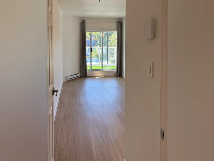 216-3250 W Broadway, Vancouver, BC, V6K 2H4 - 23