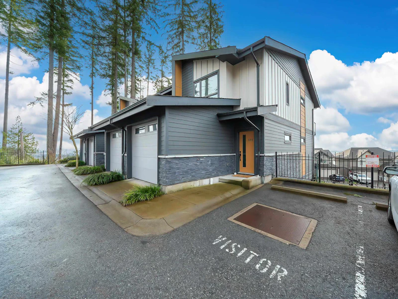 111 - 3525 Chandler Street, Coquitlam BC