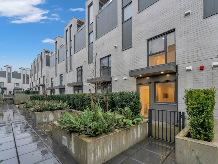 659 W 30th Avenue, Vancouver, BC, V5Z 0K4 - 26