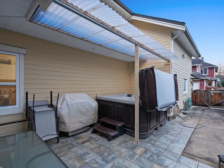 12300 Buchanan Street, Richmond, BC, V7E 6T8 - 31