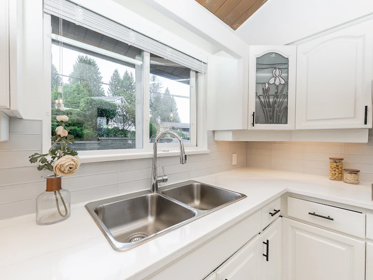 953 Ranch Park Way, Coquitlam, BC, V3C 2H7 - 8