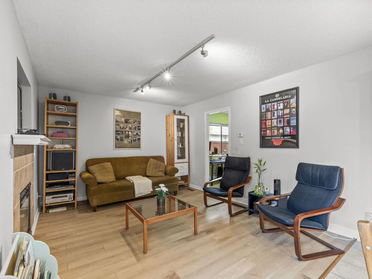 1241 Nestor Street, Coquitlam, BC, V3E 1H4 - 19