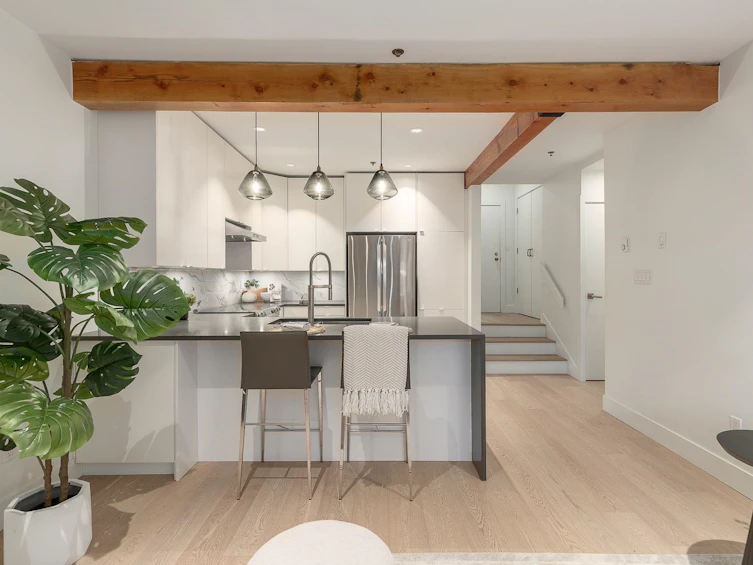 105-1963 W 3rd Avenue, Vancouver, BC, V6J 1L2 - 4