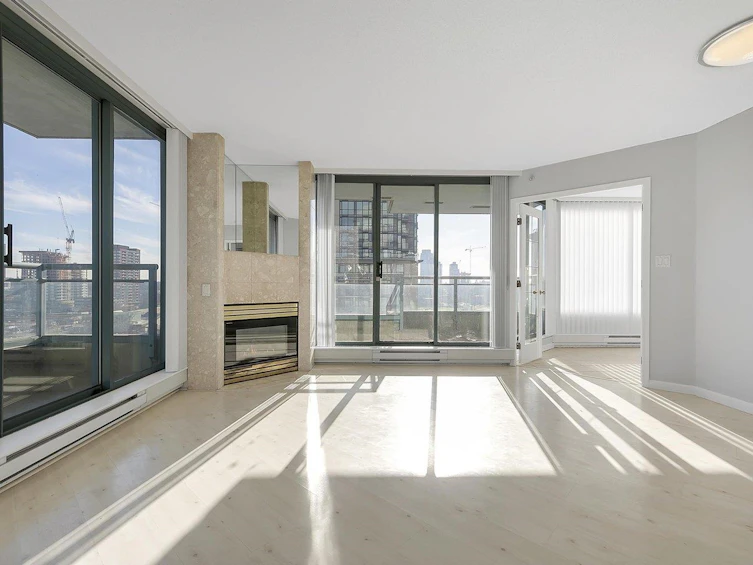 1301-13383 108 Avenue, Surrey, BC, V3T 5T6 - 2