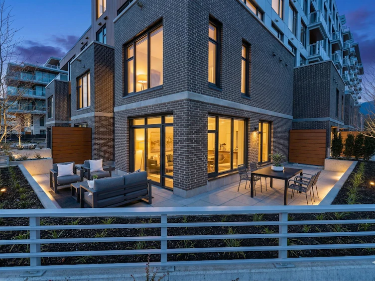 110-755 Harbourside Drive, North Vancouver, BC, V7P 0G1